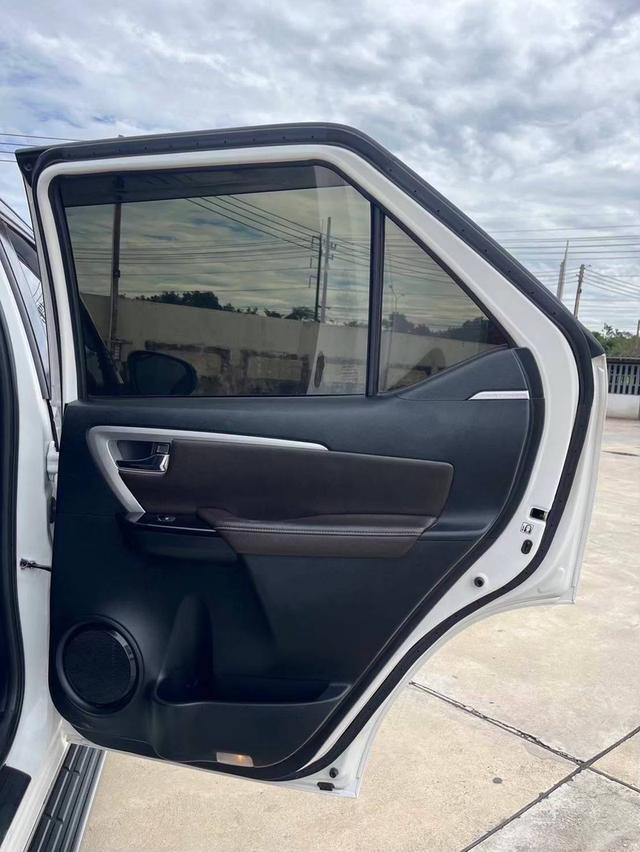 รหัสรถ TBK53 🚙 Toyota Fortuner 2.4V Sigma4 4WD ปี 2019 12