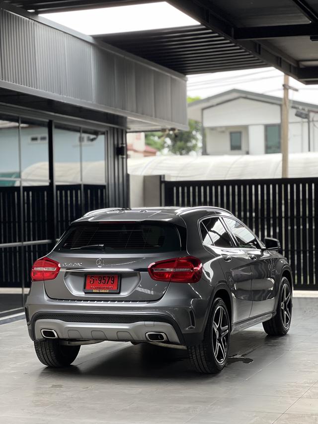 Benz GLA250 AMG 12