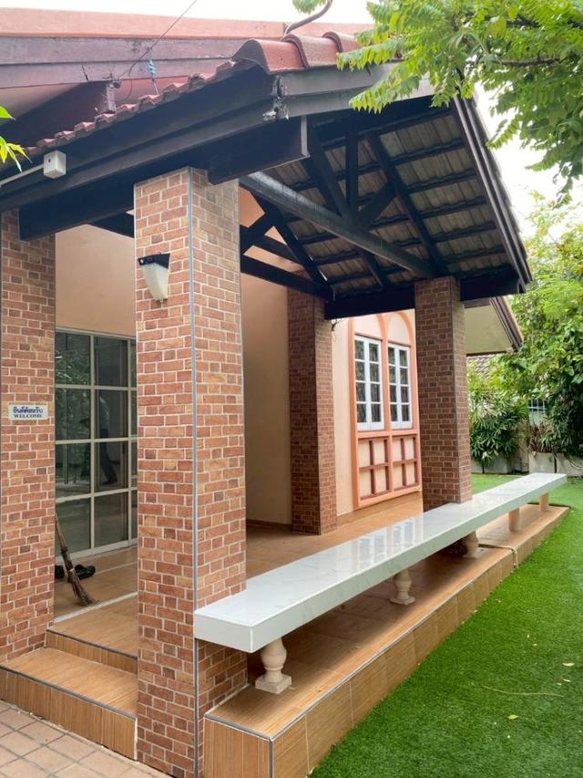 ขายบ้านเดี่ยว ชั้นเดียว หมู่บ้านกฤษดานครแจ้งวัฒนะ ทำเลดี ใกล้รถไฟฟ้าสายสีชมพู 1