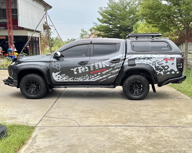 Mitsubishi Triton2.4GT Auto 4WD Premium รูปที่ 4