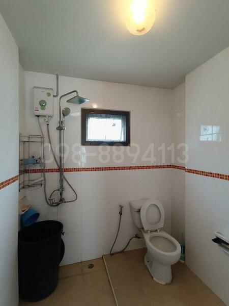 ขายบ้าน 2 ชั้น มบ.สิริมณี ซอยหทัยราษฎร์39 เนื้อที่ 40.5 ตรว 3นอน 2น้ำ หน้าบ้านมีพื้นที่สามารถจัดสวนเล็กๆได้ 8