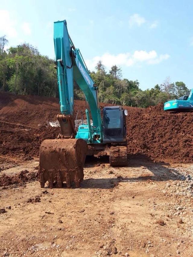 รถแม็คโคร Kobelco sk200 Yn11 มือสอง 3