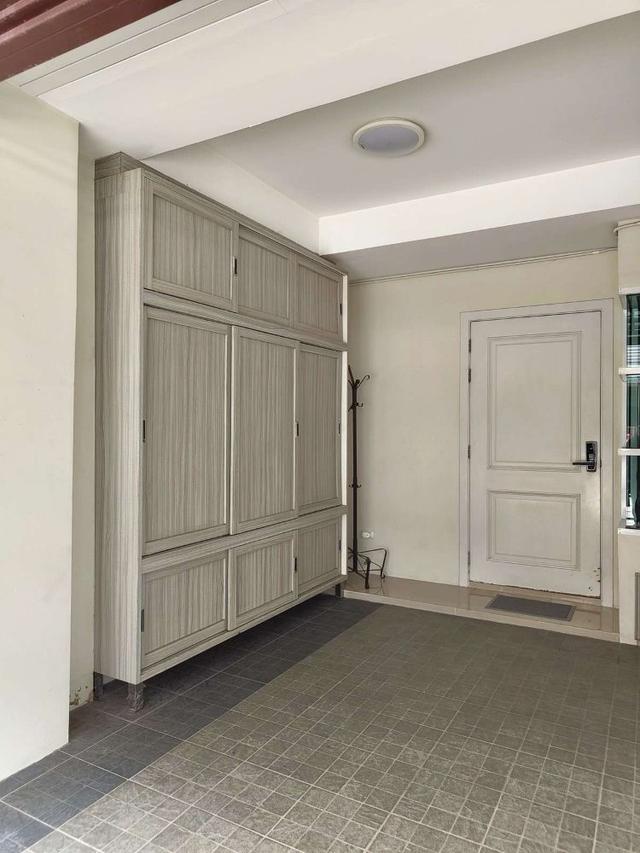 ขายทาวน์โฮม 3 ชั้น โครงการPremium Place 9 ฟังก์ชั่นครบ หน้าบ้านต่อเติมพร้อมใช้งานค้าขาย-ทำธุรกิจได้ ทำเลดี เดินทางสะดวก 3