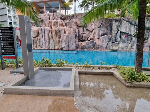 ขาย/ให้เช่าคอนโดติดสระ pool access วิวน้ำตกจากผาหิน ลากูน่า บีช รีสอร์ท 3 - เดอะ มัลดีฟส์แบบ 1 ห้องนอน ในจอมเทียน, พัทยา