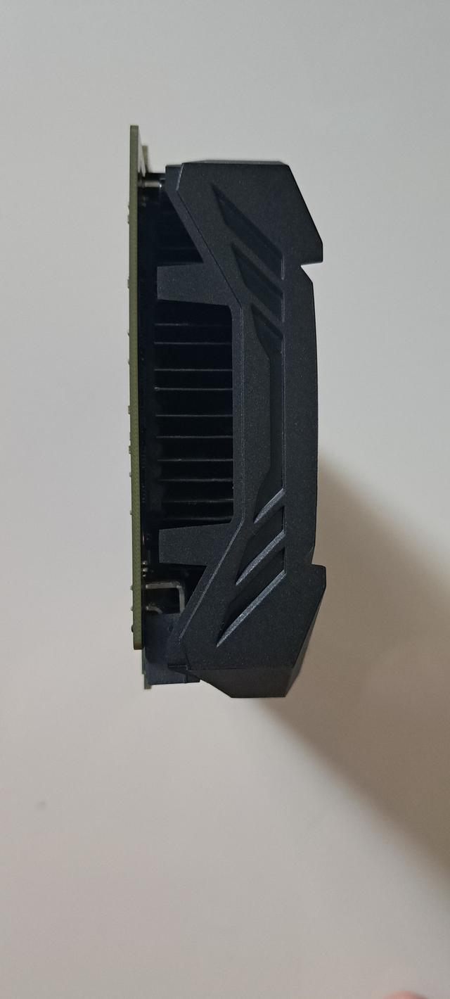 การ์ดจอ Asus Phoenix GTX 1660 Super มือสอง รูปที่ 3