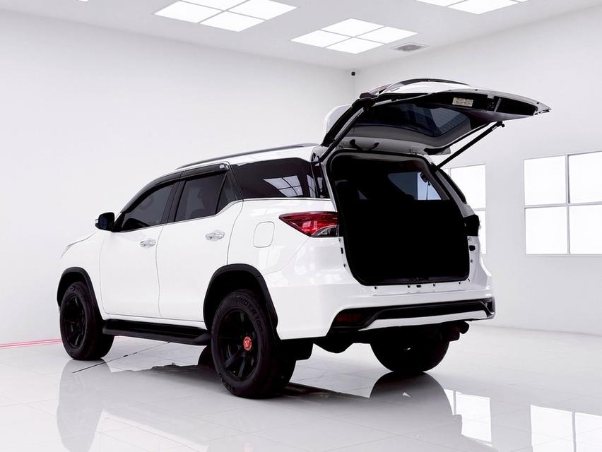 รหัสรถ 6A886 FORTUNER 2.8 V TRD 4WD 2017
