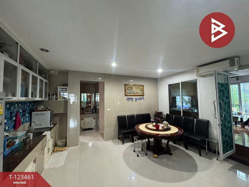 ขายสำนักงาน 3 ชั้น พร้อมบ้านเดี่ยว เนื้อที่ 1 ไร่ 1 งาน 99.9 ตารางวา ต.คอกกระบือ เมืองสมุทรสาคร 6