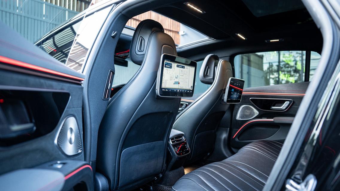 Mercedes-Benz EQS500 4Matic AMG Premium 2024 รูปที่ 17