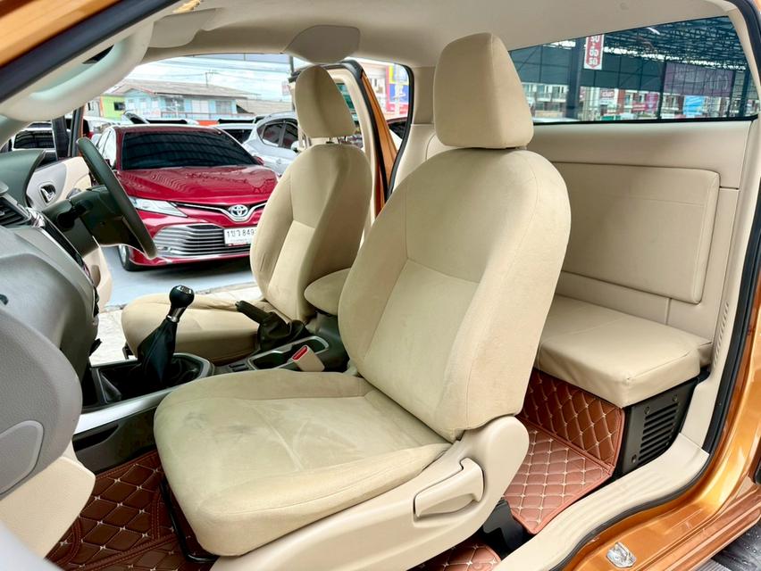 NISSAN NAVARA NP300 2.5 E KINGCAB ปี2021-เบาะผ้า 13