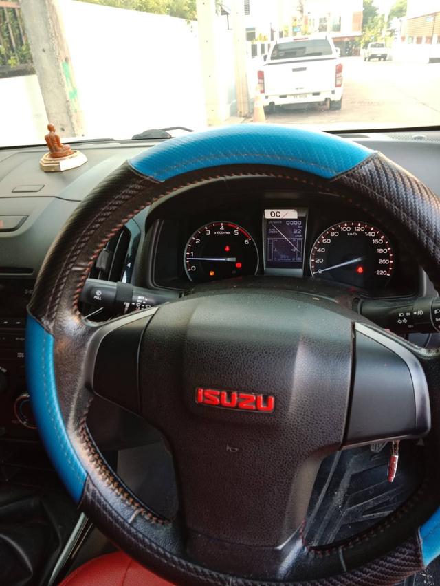รถยนต์ isuzu มือสอง เจ้าของขายเอง