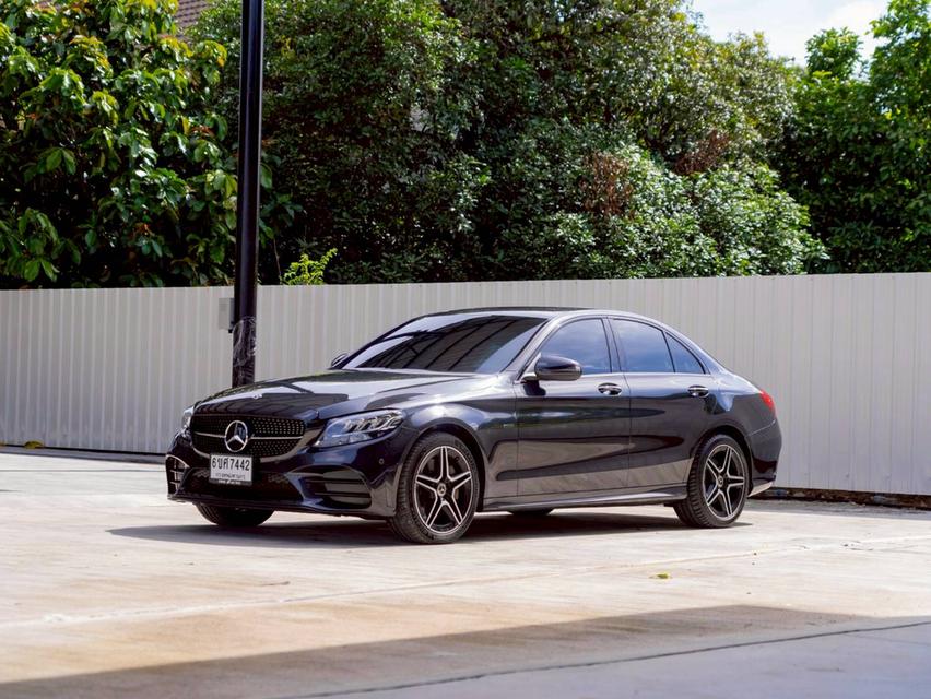 Mercedes Benz C300e AMG SPORT  ปี จด 2022