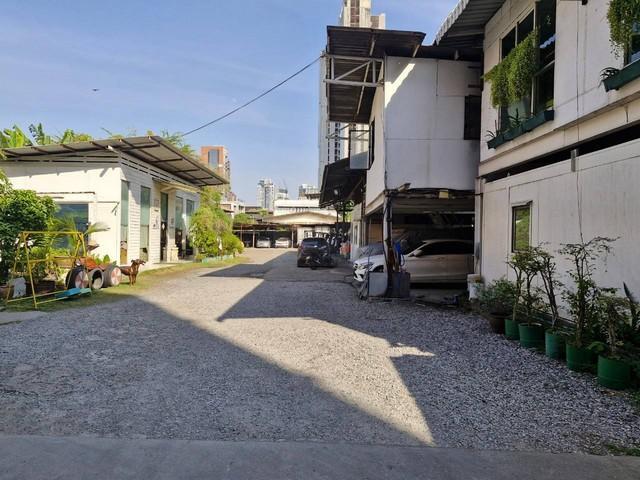 ให้เช่า ที่ดินพร้อมสิ่งปลูกสร้าง สำนักงาน เนื้อที่ 1 ไร่ พระราม 4 ใกล้ตึกมาลีนนท์ (ช่อง 3) 13