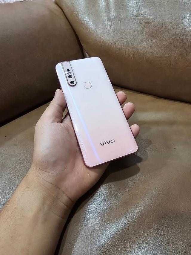 Vivo V15 สีชมพูอ่อนสวยมาก