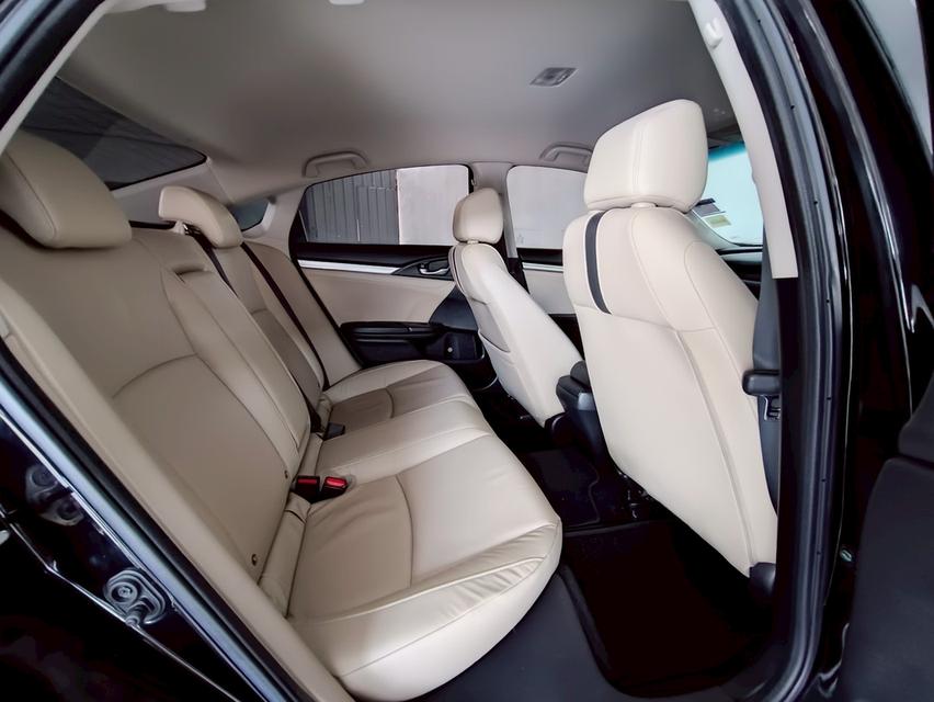 🚗HONDA CIVIC FC 1.8 EL เกียร์ A/T ปี 2018🚗 ฟรีดาวน์ 16