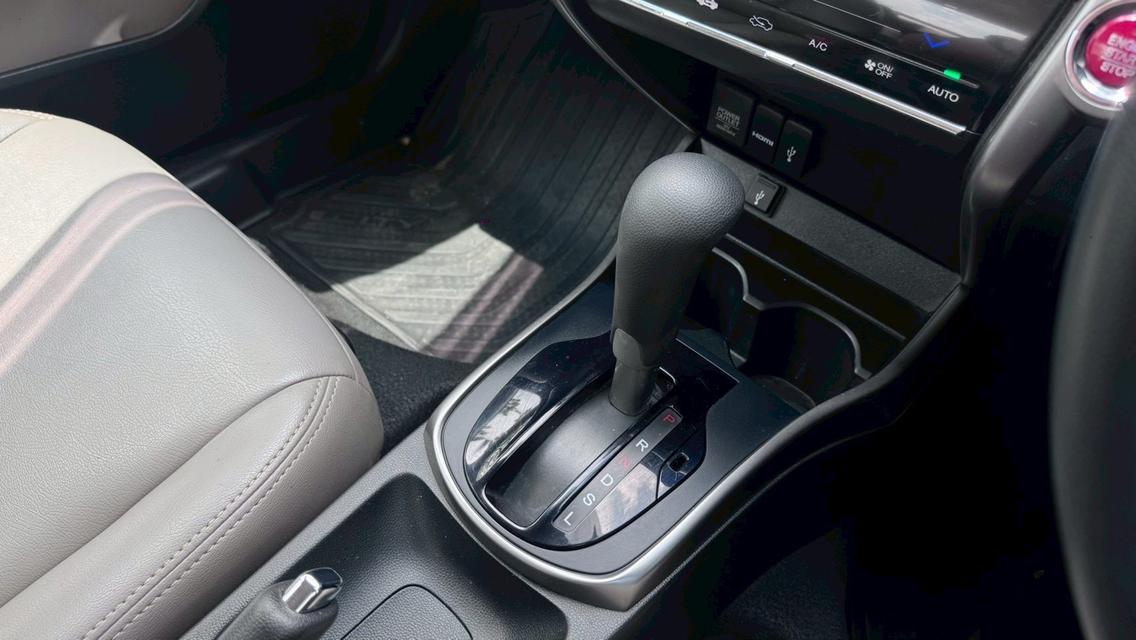 รหัสรถ TOV5663 🎊 Honda City V+ 🎊 2015 รูปที่ 10