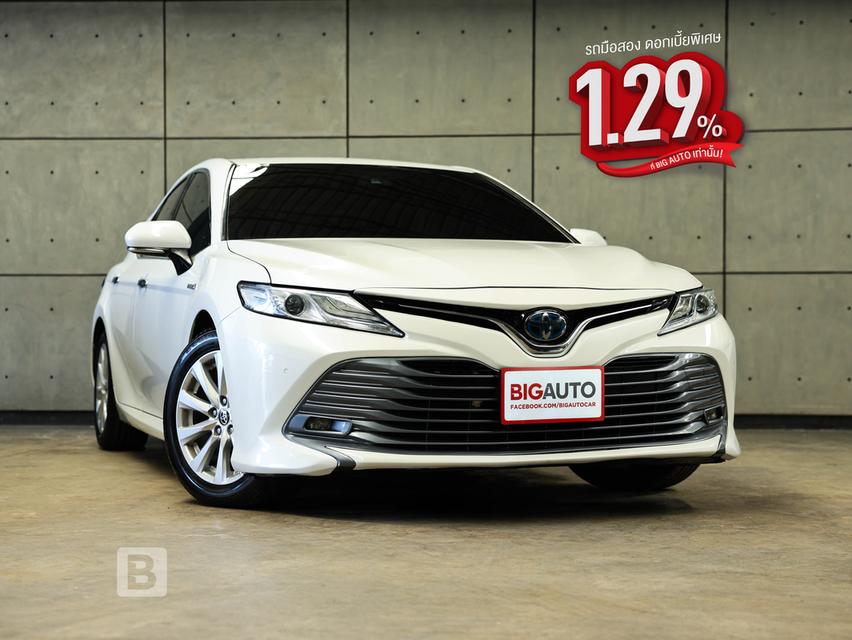 2021 Toyota CAMRY 2.5 (ปี 18-24) Hybrid Premium Sedan AT