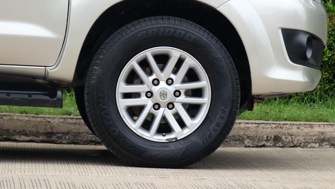 รหัสรถ KN1563 TOYOTA FORTUNER 2.5 G ปี 2012 รูปที่ 7