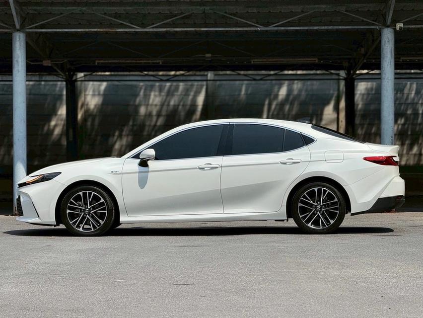 Toyota Camry 2.5 HEV Premium Luxury ปี 2025 ไมล์ 15,xxx km รูปย่อยที่ 2