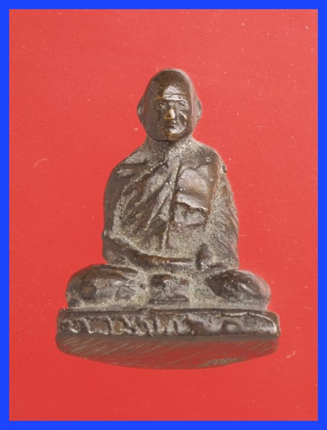 ด1.พระรูปหล่อ องค์ละ 429 บาท ส่ง EMS คะ