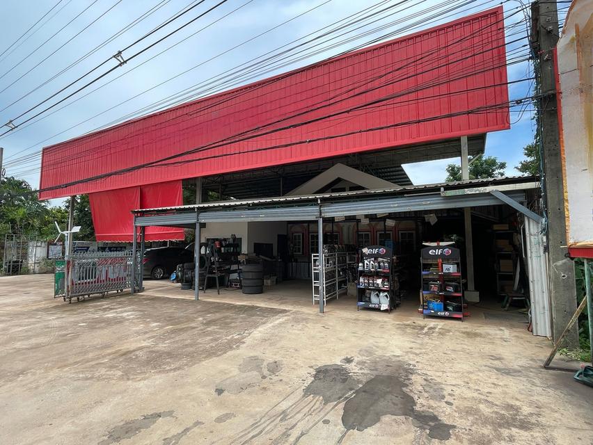 ขายบ้านพร้อมที่ดินและโครงหลังคาขนาดใหญ่ เหมาะสำหรับทำธุรกิจหรืออยู่อาศัย (รหัส: BSS-138) 11
