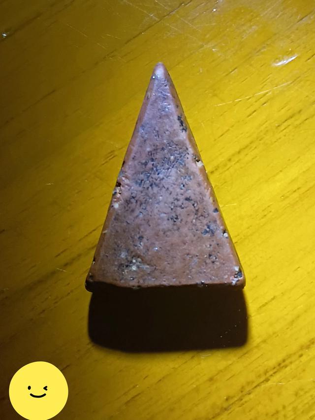 พระกรวัดุนางพญาเข่าตรงมือจับเข่าและนางพญากรุวังมะสะเข่าใหญ่มีจุดพิมพ์นิยม รูปย่อยที่ 2