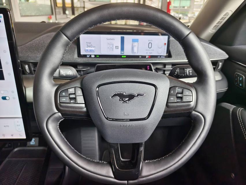 รถเข้าใหม่! Ford Mustang Mach-E Premium SUV ป้ายแดง 14