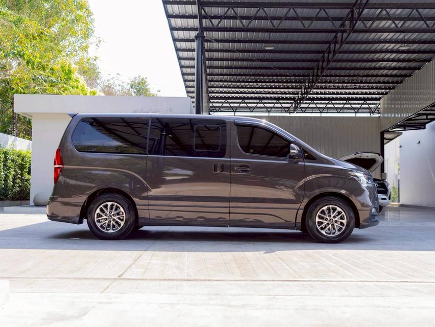 Hyundai H1 2.5 Elite ปี 2019 ♨️ #ประกันเครื่องเกียร์3ปี 30,000 km. ♨️ รูปย่อยที่ 4