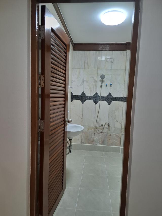 ขายทาวน์เฮ้าส์ 3 ชั้น 2 หลังทะลุกันหมู่บ้านสินทวีสวนธน 1 15