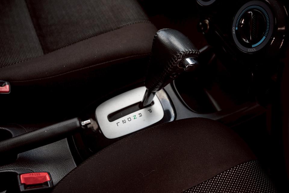 Toyota Avanza 1.3E ปี 2005  Auto สวยเดิม หายาก สภาพดี รูปที่ 17