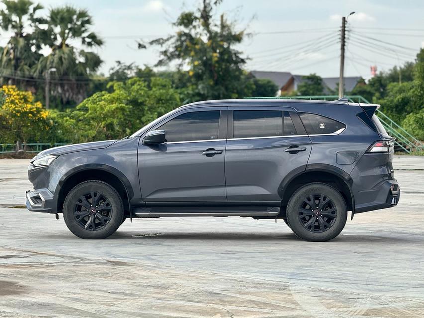 ISUZU MUX Wagon 4dr 1.9 ELEGANT AT 2WD 7st Auto 6sp RWD 1.9DCT Y2021. สีเทาดำ  ออโต้  5