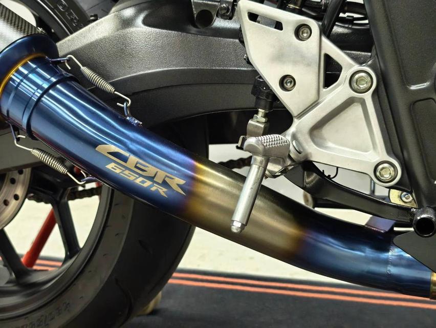 HONDA CBR650R ปี 2023 ABS  รถมือเดียว ไมล์น้อย ของแต่งครบๆ รูปที่ 17