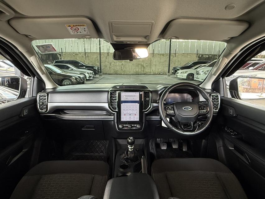 2022 FORD RANGER, 2.0 TURBO XLT โฉม HI-RIDER DOUBLE CAB สีดำ มือเดียวป้ายแดง ประวัติดี รูปที่ 5