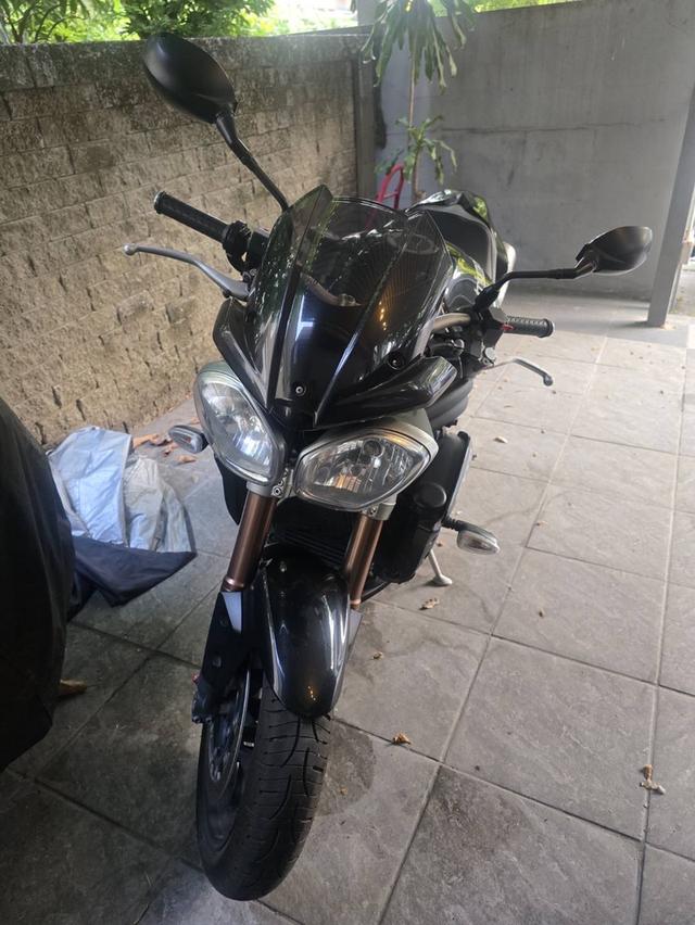 triumph speed triple 1050 ปี2011