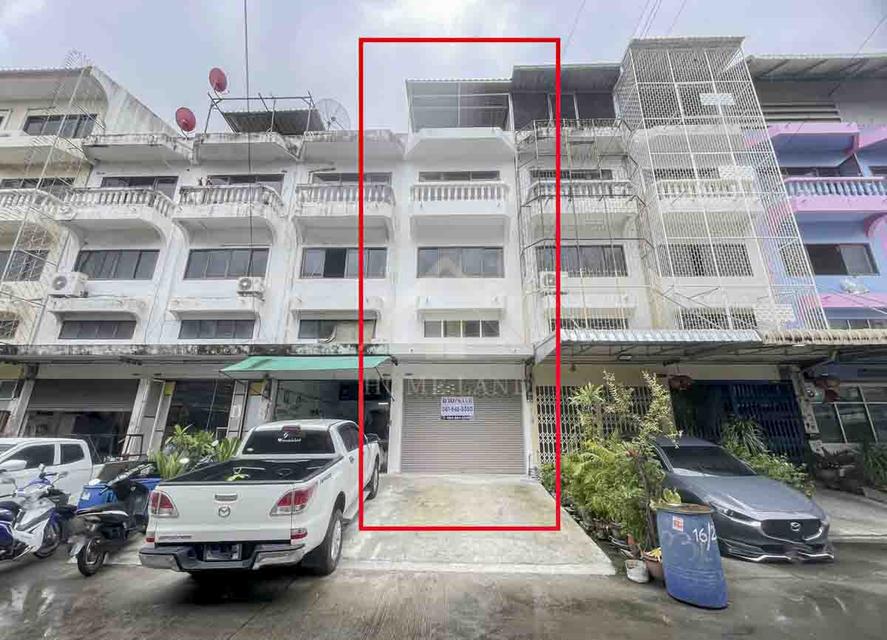 อาคารพาณิชย์ 3.5 ชั้น รีโนเวท ซอย พระยาในธาตุแยก 17 (ซอยศิวปรีชา) บางบอน 1