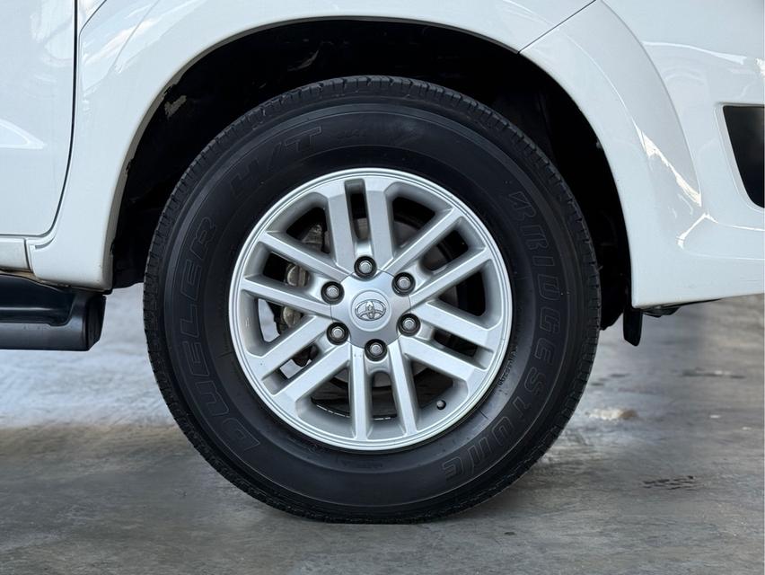 รหัสรถ WRT9838 2014 TOYOTA FORTUNER 2.5 V 16