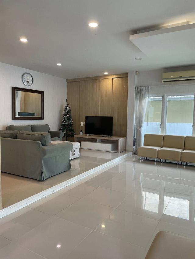 ให้เช่าบ้านเดี่ยว  2 ชั้น โครงการ  รัชชา 5 (เข้าทางถนนราชพฤกษ์ หรือถนนกาญจนาภิเษก) พร้อมเข้าอยู่ 1