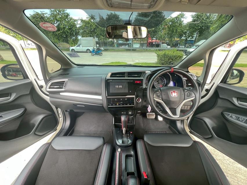 รหัสรถ AP8959 Honda Jazz 1.5 SV ปี 2015 6