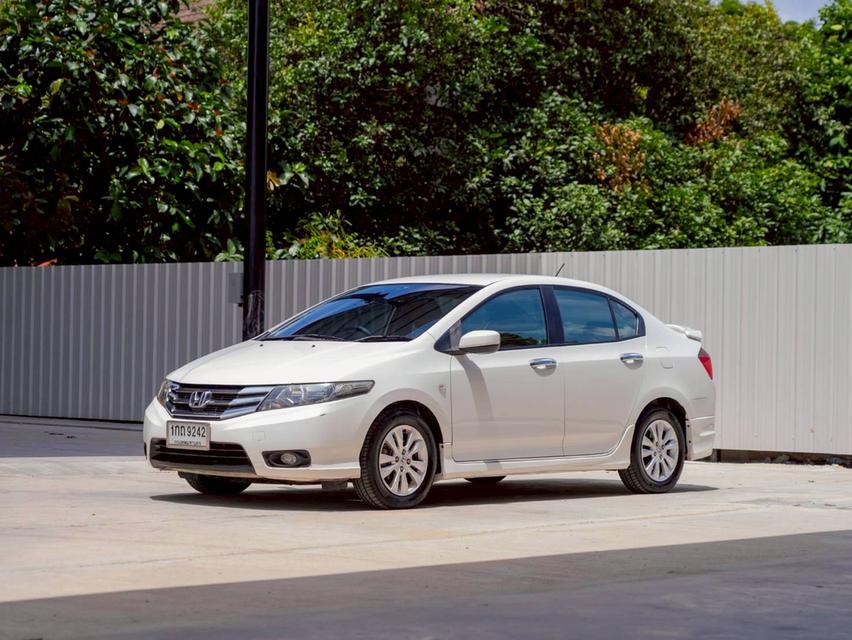 HONDA CITY 1.5V ปี จด 2013 ประกันเครื่องเกียร์3ปี/ 30,000 km