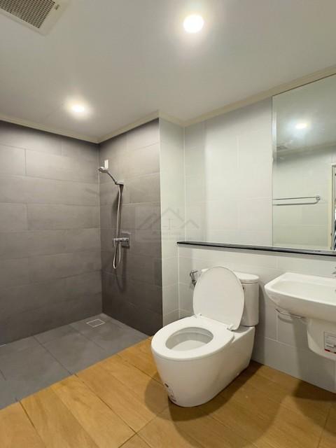 ขายทาวน์โฮม 3 ชั้น 181 ตรม. โครงการ ศุภาลัย เอสเซ้นส์ ลาดพร้าว 107 ใกล้รถไฟฟ้าสีเหลือง **ไม่เคยเข้าอยู่ 5