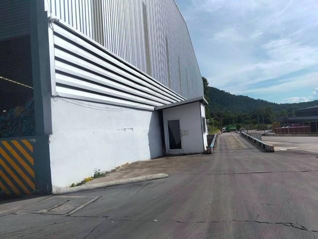 ให้เช่าโกดังศรีราชาชลบุรี ให้เช่าโกดังขนาด 3,000 ตรม. ผังสีเหลือง อยู่ใน free zone ห่างท่าเรือเเหลมฉบัง 25 km. 1