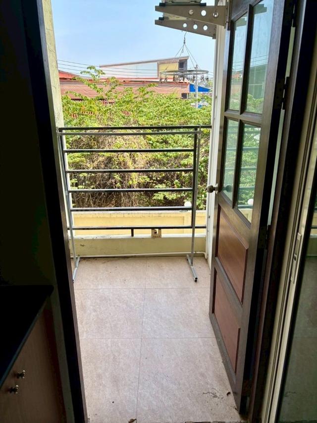 [ For Sale ] ขายด่วนคอนโดบางแสน เดอะรูม 2 ( The Room 2 condo ) ไม่ถึงล้าน แต่งครบ สภาพดี ใกล้ ม. บูรพา ถูกสุดในโครงการ  10
