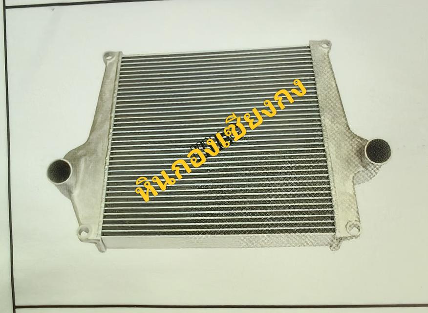Intercooler isuzu Deca 320 อีซูซุ เดกก้ส เดสก้า อีซูซุ 