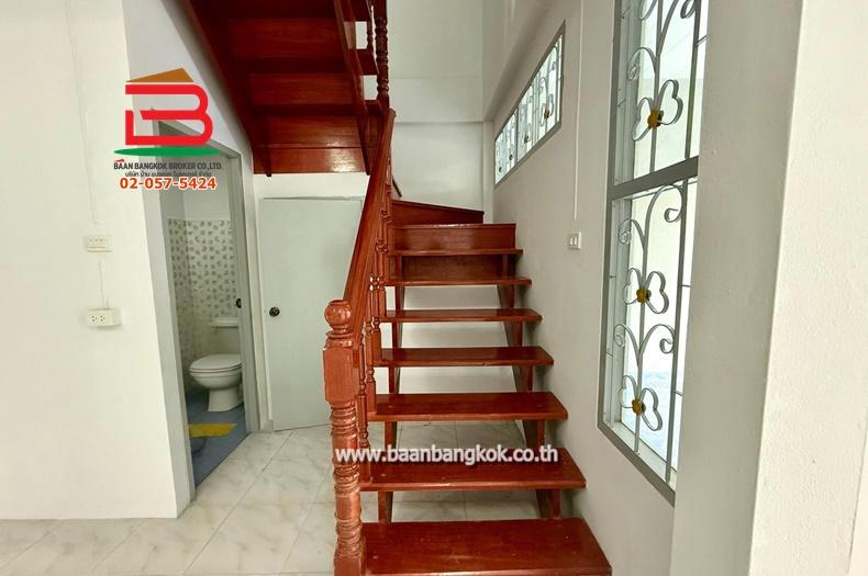 ทาวน์โฮม หมู่บ้าน บัวทองธานี เฟส18 เนื้อที่ 18 ตรว. ถนนกาญจนาภิเษก ตำบลบางบัวทอง อำเภอบางบัวทอง นนทบุรี 4