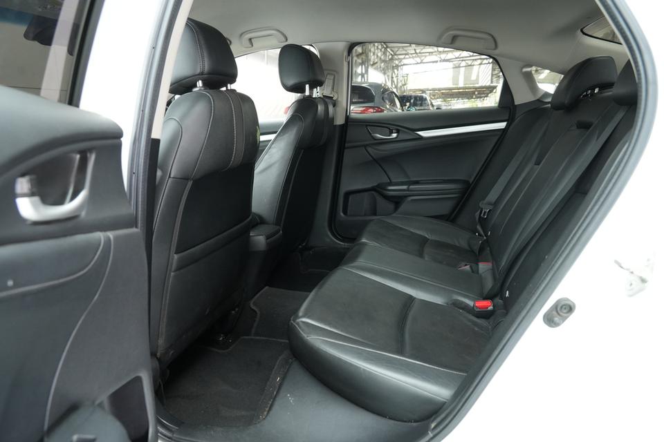 2020 HONDA CIVIC FC 1.8 EL i-VTEC สีขาว เลขไมล์แท้ 84751 กม. 17