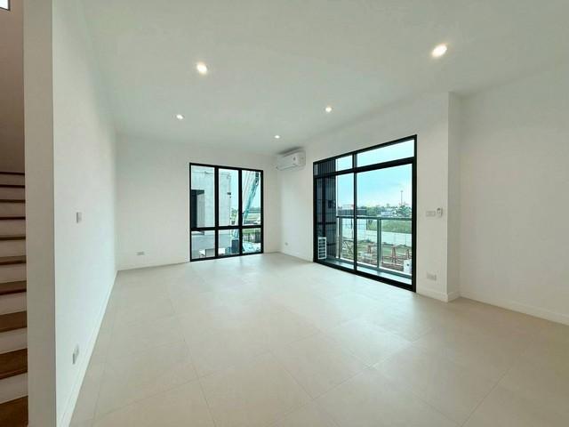 ขายโฮมออฟฟิศ คลองสี่ นาริโอ ริช พื้นที่ 49 ตร.ว. ต.คลองสี่ อ.คลองหลวง จ.ปทุมธานี 4