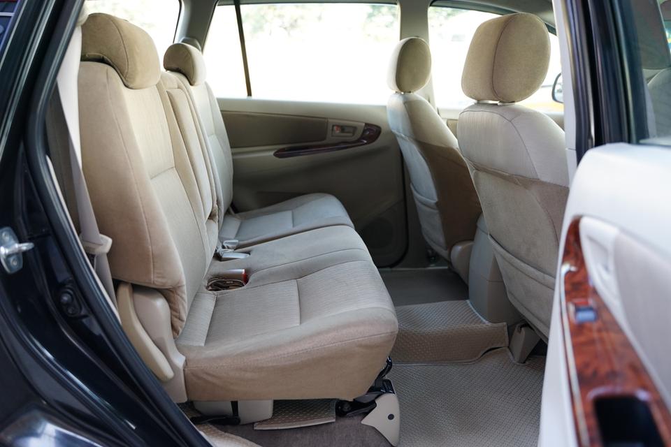 2014 TOYOTA INNOVA 2.0G 10