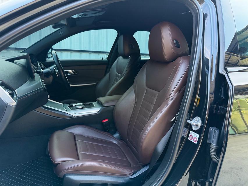 รหัสรถ AVA115 🌟 BMW 320d Msport 2023 LCI โฉมใหม่ รูปที่ 12