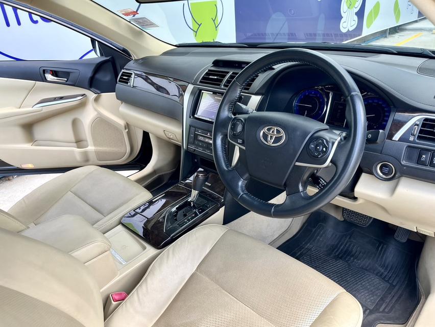 Toyota Camry 2.0 G ปี 2015 10