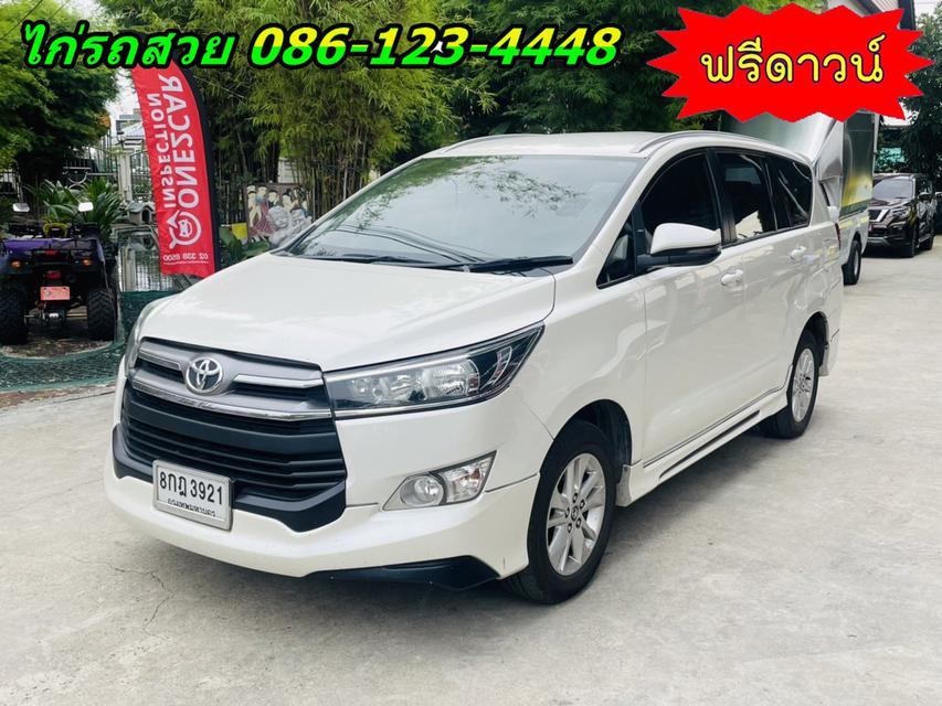 TOYOTA  INNOVA Crysta 2.8 G  2019  4