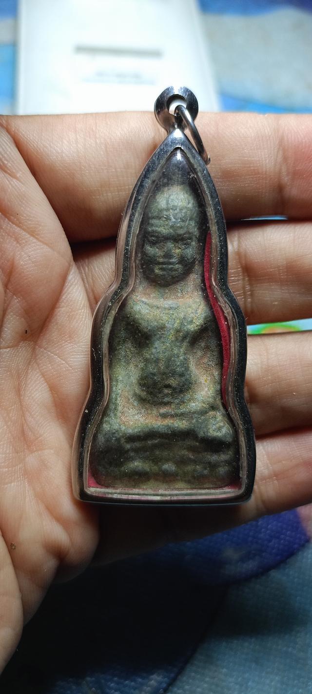 พระหูยานเนื้อชินเก่าไม่ทราบกรุ